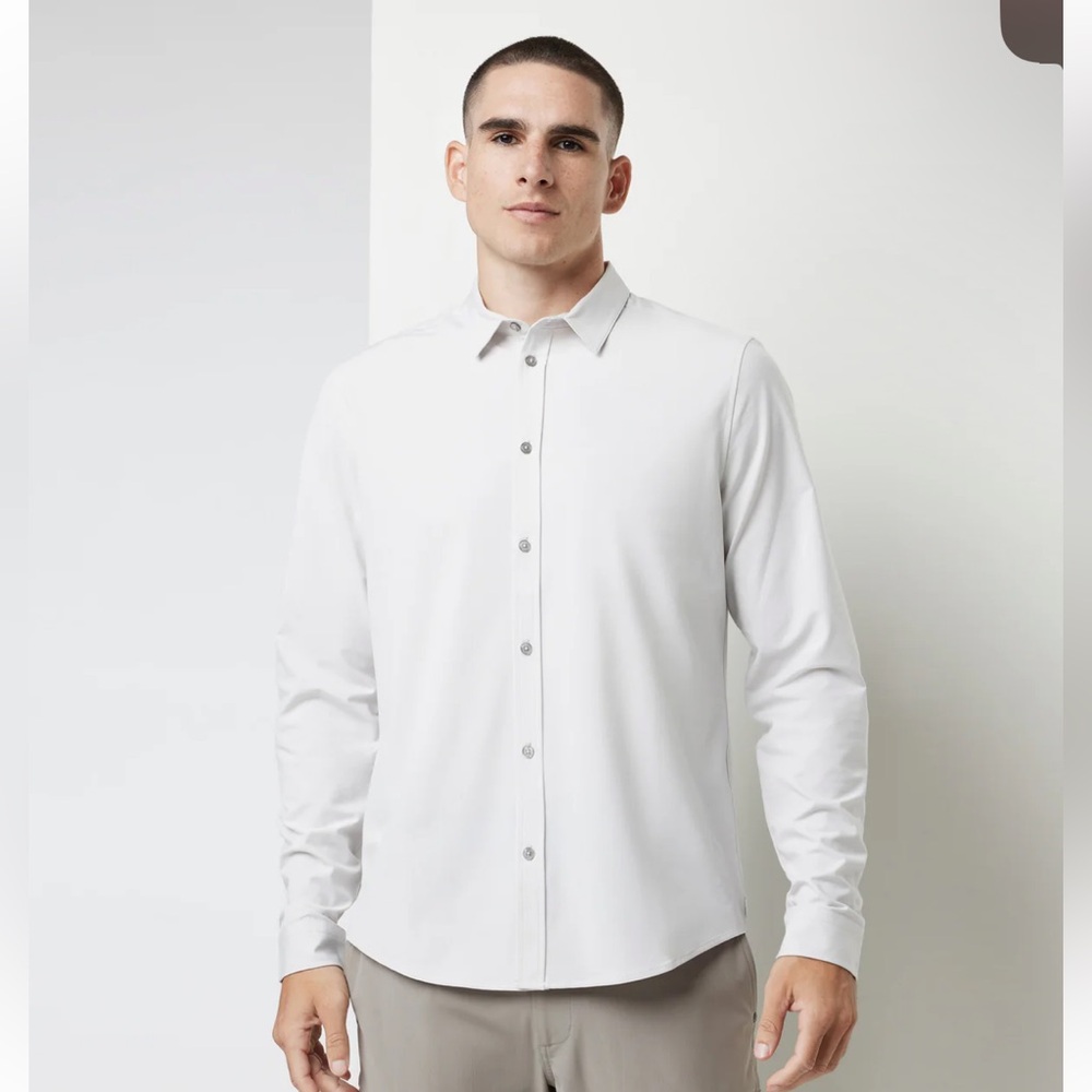 Vuori Mens Long Sleeve Bridge Button Down Size Small